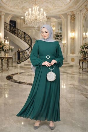 Neşeli butik kadın zümrüt yeşil tül kumaş kemer detaylı büyük beden tesettür elbise NBFT006