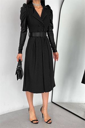 Neşeli butik kadın deri ve omuz detaylı çizgili elbise KKLF64