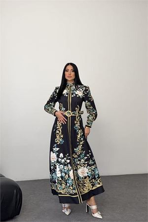 Kadın siyah hakim yaka çiçek desenli maxi boy tasarım elbise DPMS2653