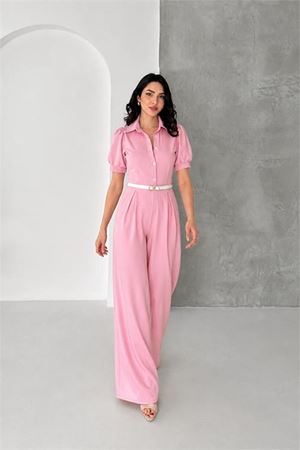 Neşeli butik kadın pembe gömlek yaka kemerli geniş paça tulum NBK4197