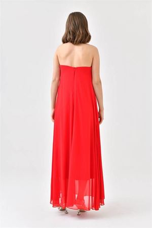 Neşeli butik kadın kırmızı şifon gül detaylı uzun abiye elbise NBS9351