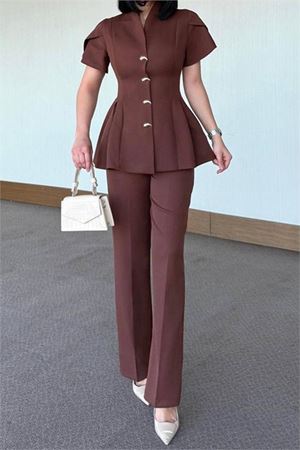 Kadın kahverengi gold düğme detaylı peplum kesim premium takım DPSTR4423