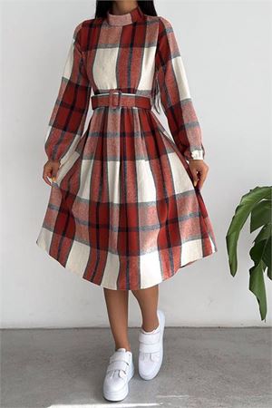 Neşeli butik kadın ithal kumaş kemerli ekose elbise KKLF62