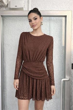 Kadın kahverengi dantel kumaş korsajlı omuz vatkalı mini boy premium elbise DPDKS199