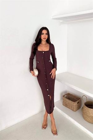 Kadın çizgili desen kare yaka midi boy düğme detaylı elbise DPK069