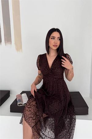 Kadın kahverengi asimetrik kesim flok baskılı midi boy elbise DPK078