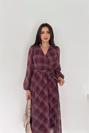 Kadın kruvaze yaka ekose desenli beli kuşaklı midi boy şifon elbise