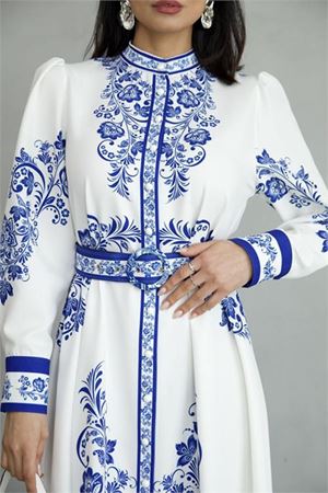 Neşeli butik kadın desenli yazlık uzun elbise NBMS250210