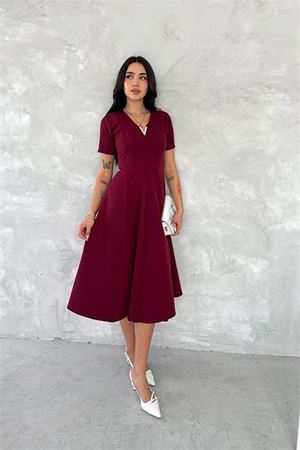 Neşeli butik kadın esnek V-yaka midi boy astarsız elbise NBK4179
