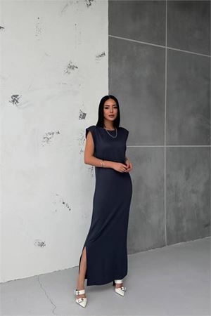 Neşeli butik kadın vatkalı yırtmaç detaylı modal elbise NBG010