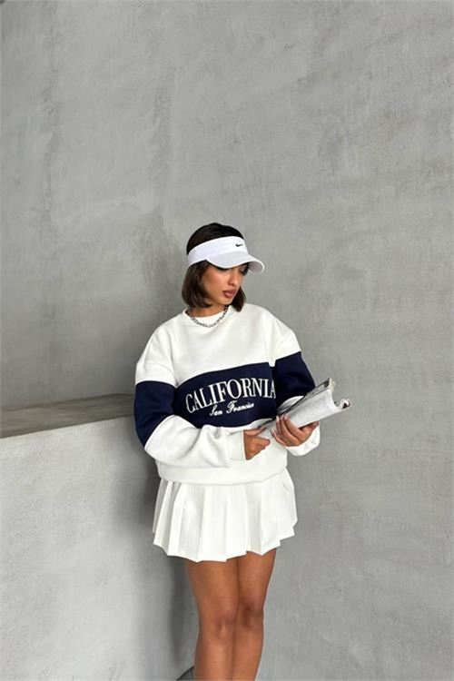 Neşeli butik kadın lacivert bisiklet yaka california sweat NBG038