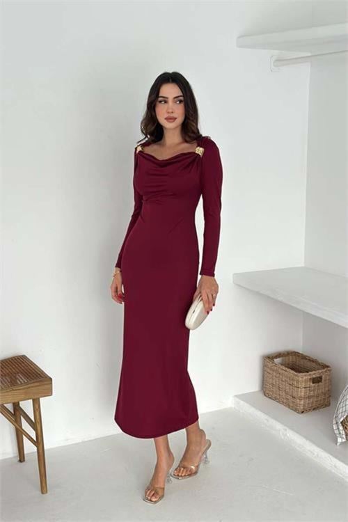 Kadın kayık yaka gol aksesuarlı elbise DPK4386