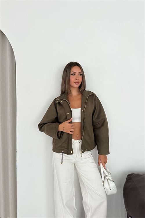 Neşeli butik kadın haki dik yaka çıtçıtlı süet görünümlü bomber ceket NBK010