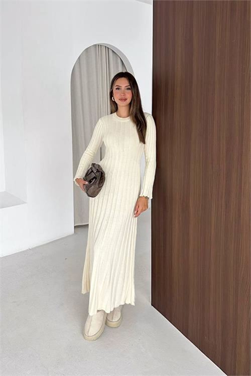 Neşeli butik kadın ekru fitilli triko tam boy standart beden arka bağlamalı elbise NBK2585