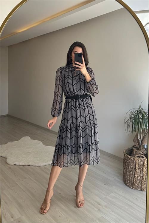 Neşeli butik kadın yaka lastikli küçük puantiyeli midi şifon elbise NM022