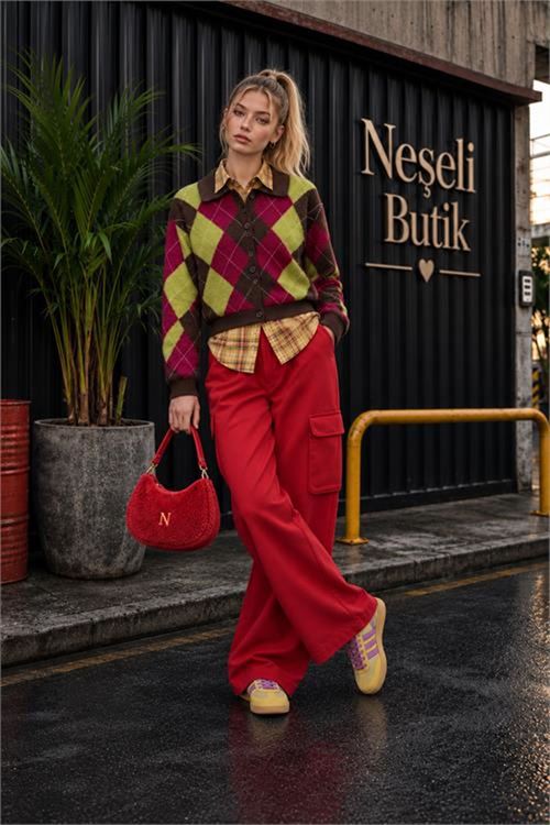 Neşeli butik kadın kırmızı kolej tarzı baklava desenli düğmeli triko hırka NBHT06