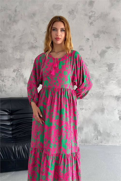 Neşeli butik kadın desenli salaş kesim yazlık viskon elbise NBK2077