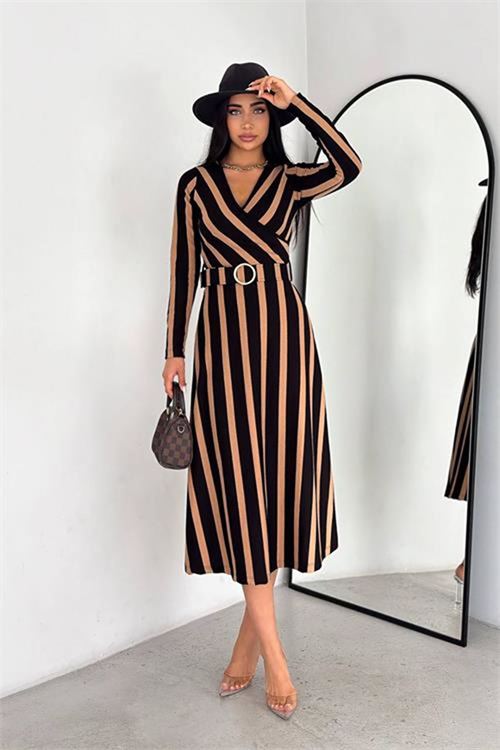 Neşeli butik kadın kemerli midi boy çizgili elbise KKLF48