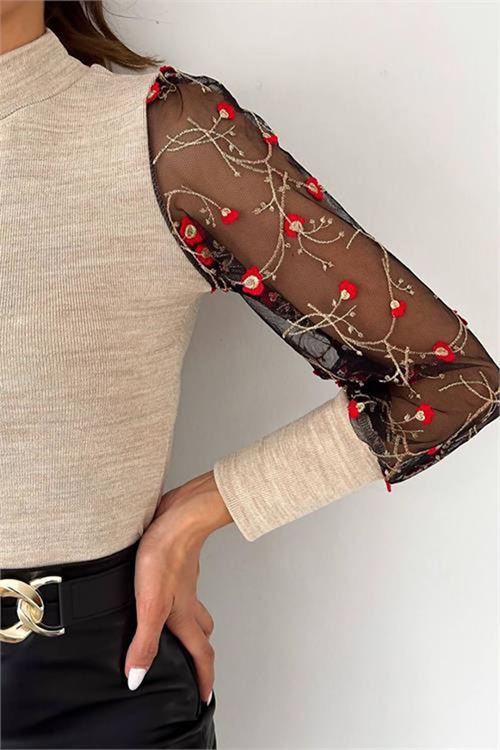 Neşeli butik kadın nakış detaylı kolları transparan triko kazak KKLF55