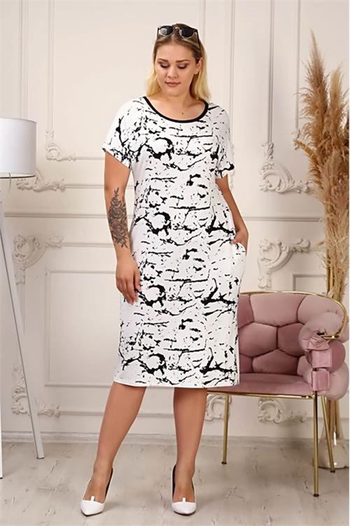 Neşeli butik kadın desenli büyük beden elbise AYSL51 - Beyaz