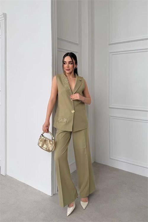 Kadın bej taş işlemeli gold düğme detaylı kolsuz blazer ceket pantolon takım DPSTR1030