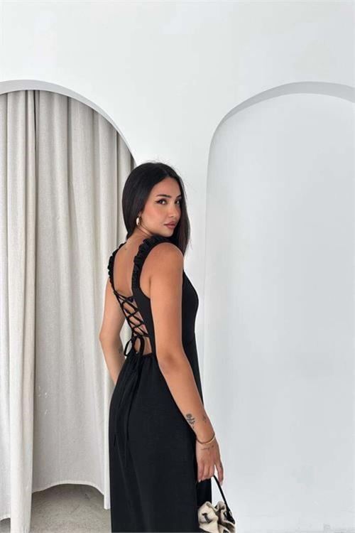 Kadın siyah sırt bağcıklı askılı midi boy kare yaka elbise DPK4672