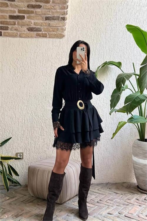 Kadın siyah gömlek yaka dantel detaylı kat kat mini elbise DPMY3858
