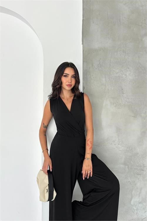 Kadın siyah kruvaze yaka kolsuz bel oturtmalı geniş paça uzun tulum DPK4675