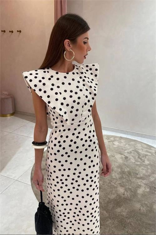 Kadın beyaz omuz vatkalı puantiye desen midi boy kalem elbise DPEMP3042