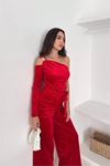 Kadın kırmızı kuşaklı tek omuz kadife kumaş tulum DPK068