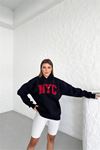 Neşeli butik kadın siyah kapuşonlu içi polar nakışlı sweat NBG033
