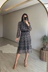 Neşeli butik kadın yaka lastikli küçük puantiyeli midi şifon elbise NM022
