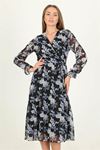 Neşeli butik kadın mavi çiçek desenli kuşaklı kruvaze şifon elbise RSSN16