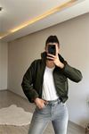 Neşeli butik kadın fitilli desen kadife kısa şişme mont NM005